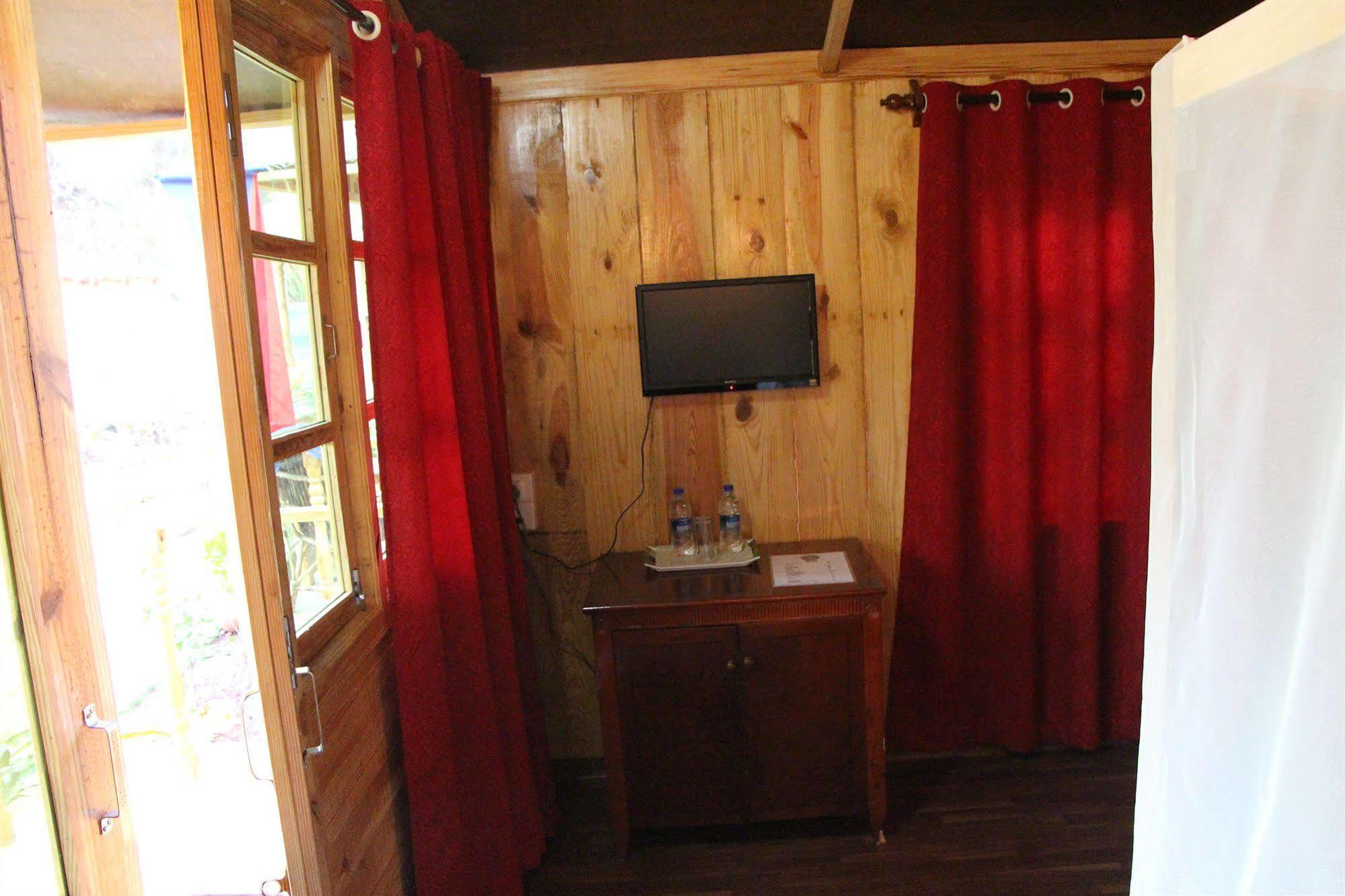 פאלולם Neptune Point Premium Cottages מראה חיצוני תמונה
